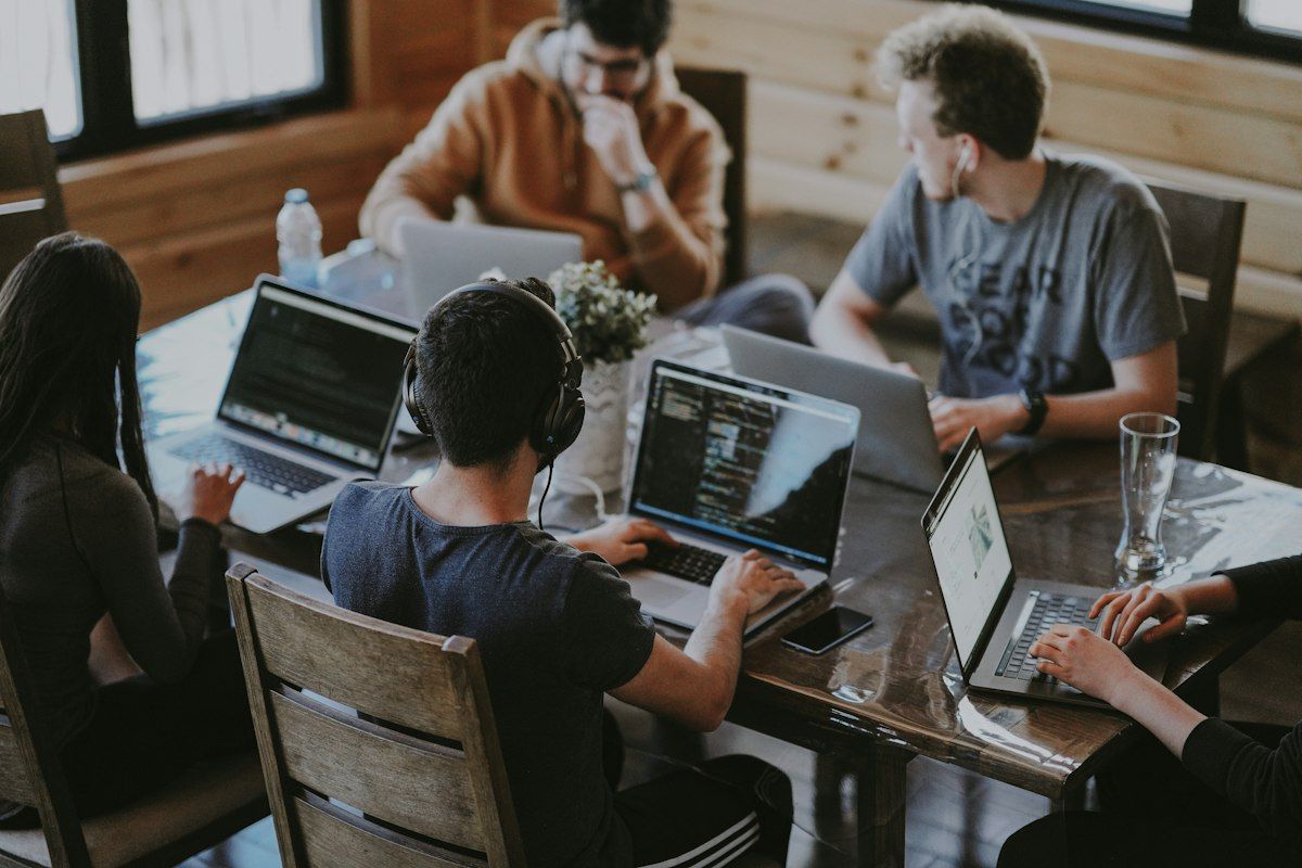 HR consultant collaborating with a client team